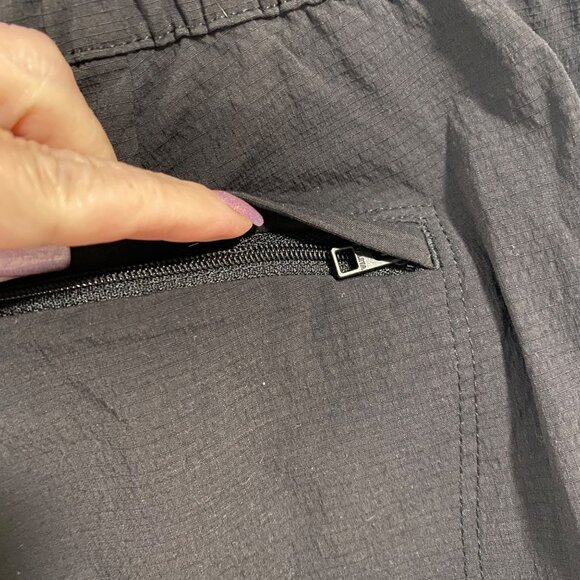 Athleta Trekkie Paper Bag Black Pants Size 6 - Picture 3 of 9